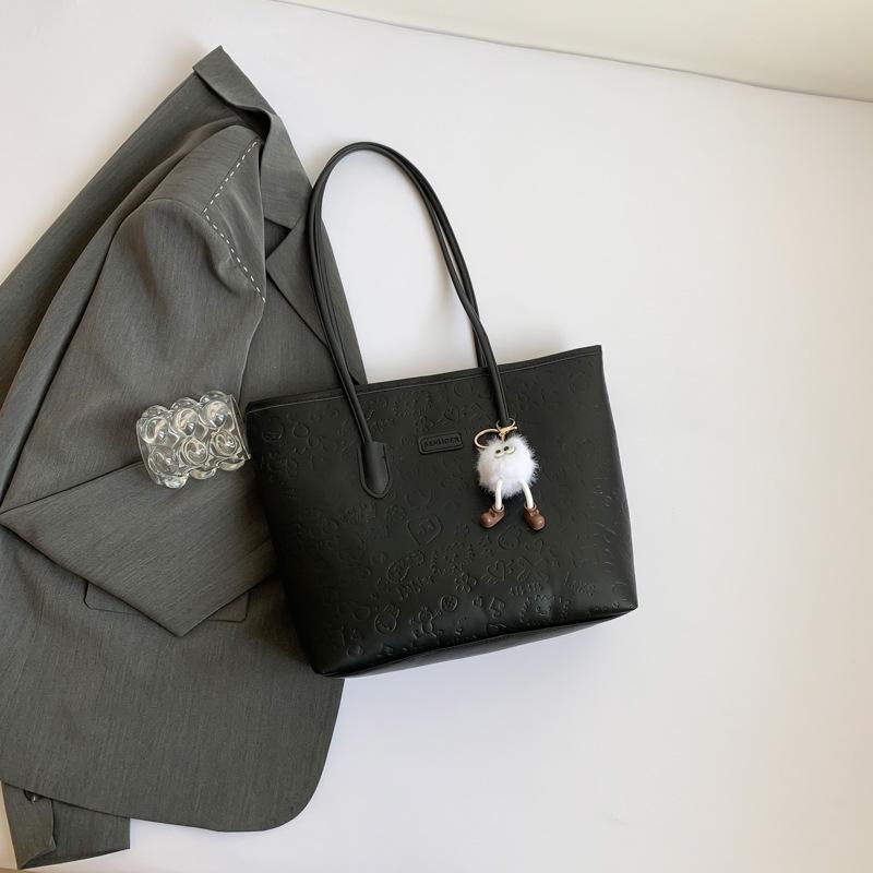 Autumn 2024 Fashionable Embossed Korean Style Shoulder Tote Bag