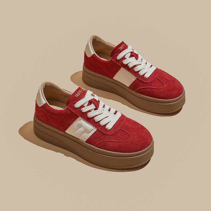 Fashion AIYUQI Women Sneakers Shoes 2025 New Flat Genuine Leather Female Virtue Training Shoes Large-Size Casual Skateboard Shoes Female