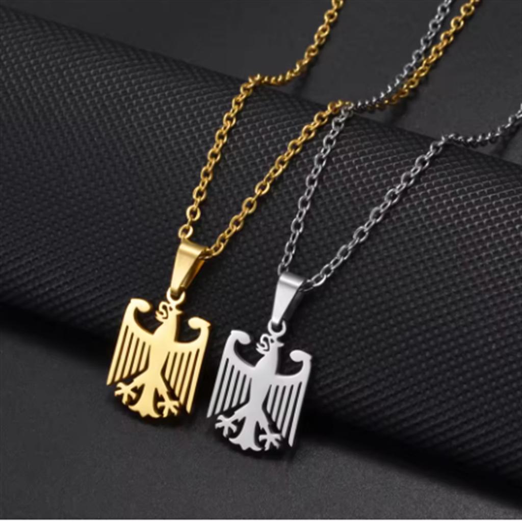 Collana Pendente alla Moda e Unica con Aquila Emblema Nazionale in Acciaio Inossidabile