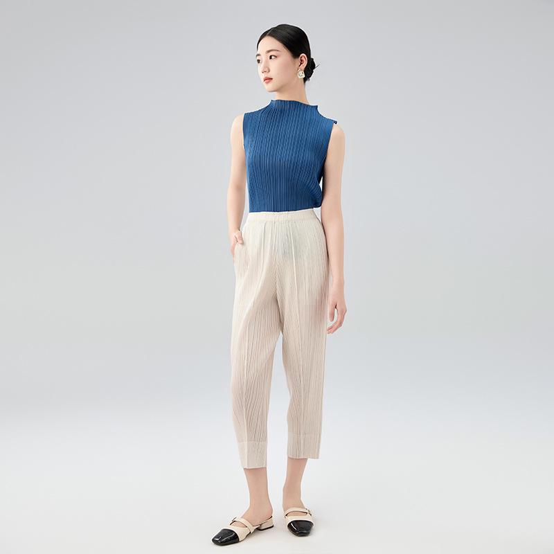 Mint Green Sleeveless Pleated Vest - Slimming and Versatile Women's Summer Top