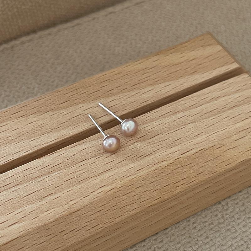 

Серьги-гвоздики из стерлингового серебра 999 пробы с пресноводным жемчугом для женщин, персонализированные украшения для ушей, темперамент, мода высокого класса, новые модели осени 999 silver