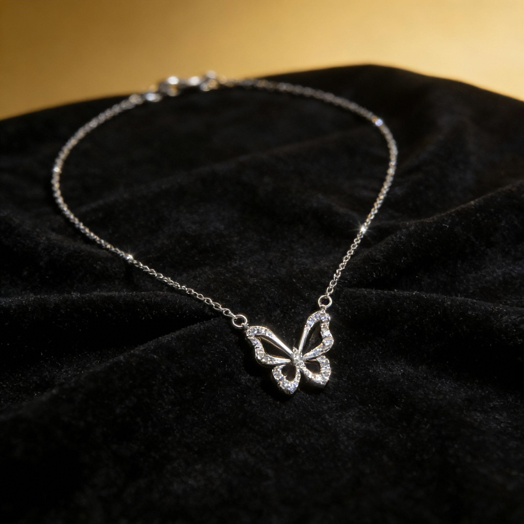 

1Pc Women s Korean Style Necklace - Sweet Versatile Rhinestone Butterfly Niche Clavicle Chain United States