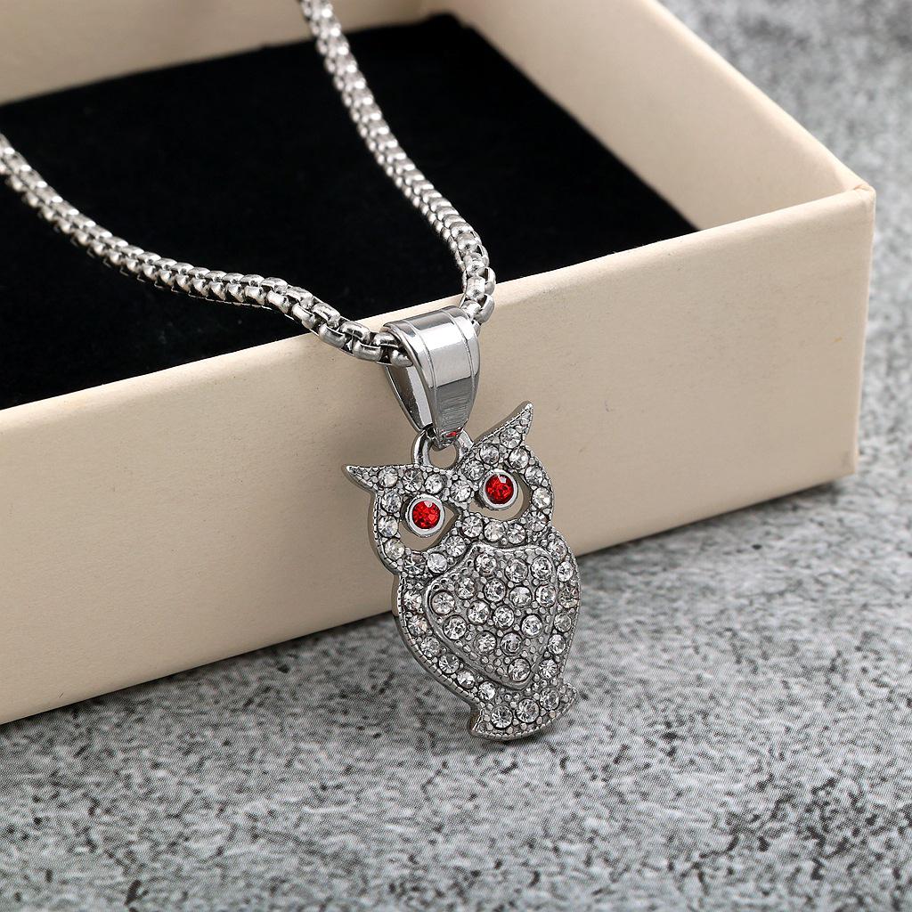 Retro Europäische Edelstahl-Edelstein-Einlage Unisex Anhänger Halskette