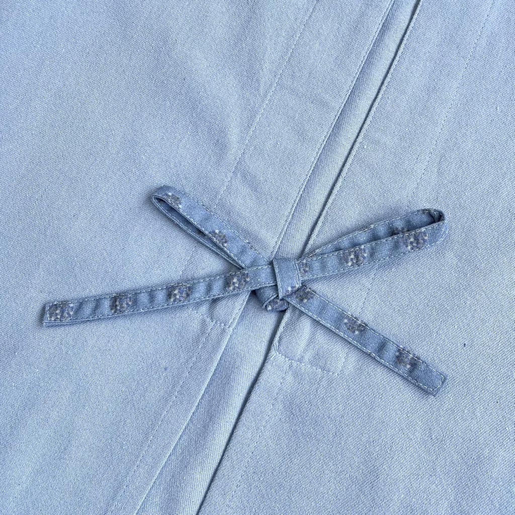 Matilda Knappar Band Öppen Förkläde 258534 Blå [Kusuguru Japan] M-L