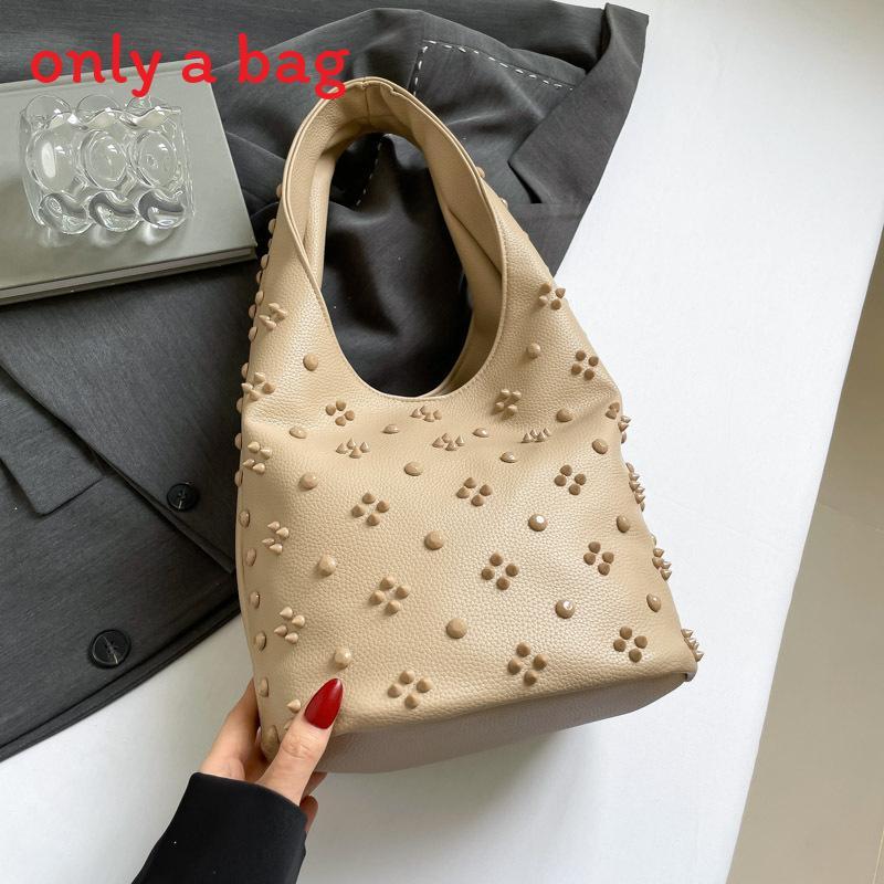 Crossborder Fashion Large Capacity Bucket Bag With Rivets For Daily Fashion And Versatile Style