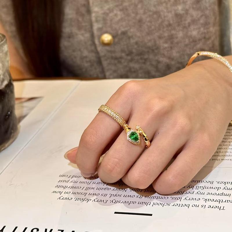 New Green Eyes, Snake Bone Shape, Open Ring, Emerald Ring, Women'S Light Luxury Advanced Sense Index Finger Ring