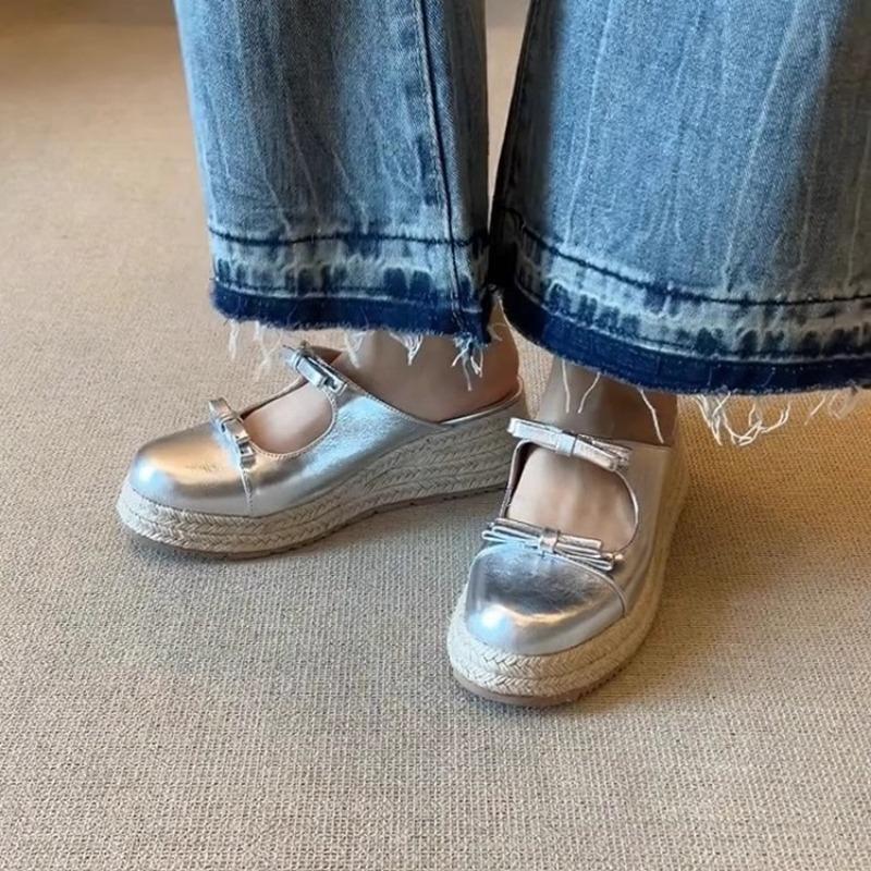 Straw thick-soled fisherman's shoes women's summer new heightening bow shallow mouth one-word bag head slippers