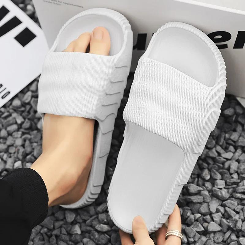 Fashion Men's summer outdoor sports slippers, men's home and indoor walking experience, couple style cool slippers