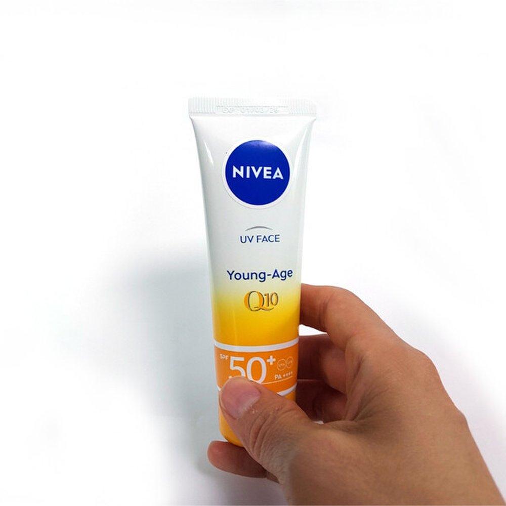Nivea Sun Young Age Face Sun Cream 50ml X 2 / Compact Size / Portable / Triple Block