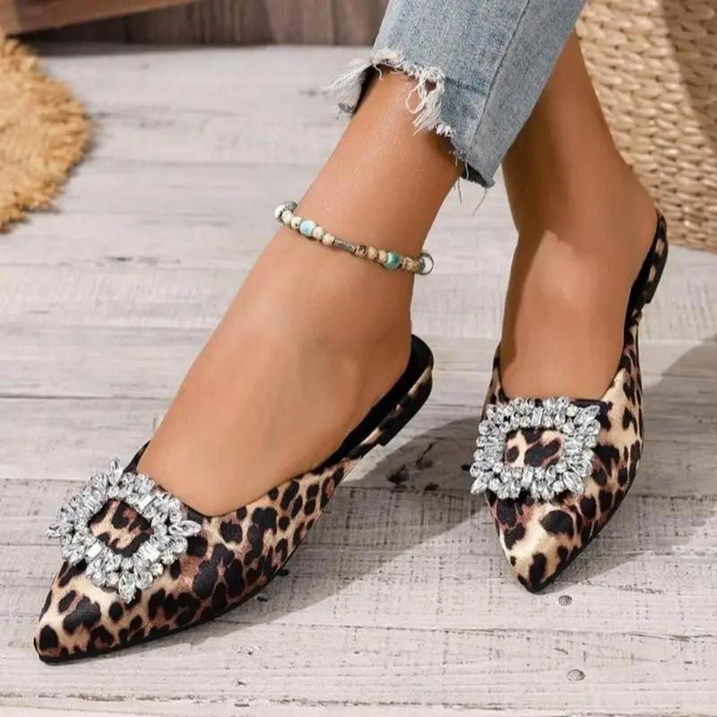 Fashion Sexy Leopard Pointed Toe Slippers Women 2025 Summer Flat Heels big Crystal Buckle Shoes Women Fashion Mules Shoes