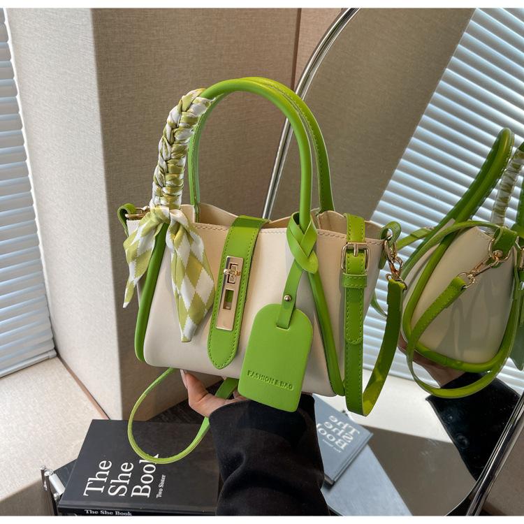 

Portable vegetable basket bag women s 2024 autumn new fashionable retro bucket bag contrasting color splicing lock messenger bag зелений