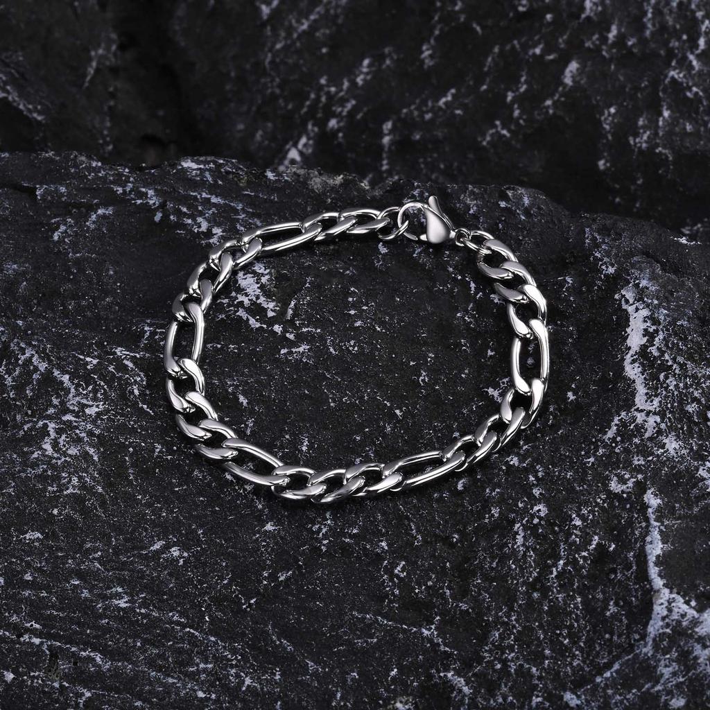 Vnox 7mm/9mm Figaro Chain Bracelets for Men, Never Fade Silver Color Stainless Steel Cuban Links Wristband, Classic Jewelry