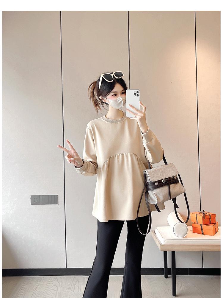 Korean Style Khaki Babydoll Maternity Sweatsuit with Micro Flared Pants for Spring/Autumn