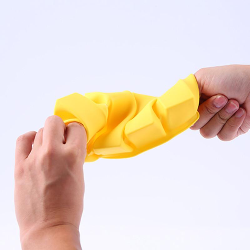 Food Grade 16.5*11.5*5 Cm Ice Tray, Easy To Release, Silicone and Flexible Manufacturer, Stackable Ice Tray