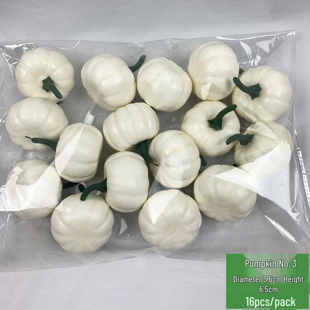Halloween Foam Pumpkin Set, 5.5cm, 16-Pack - Ideal for Photography, Display, or Decoration.