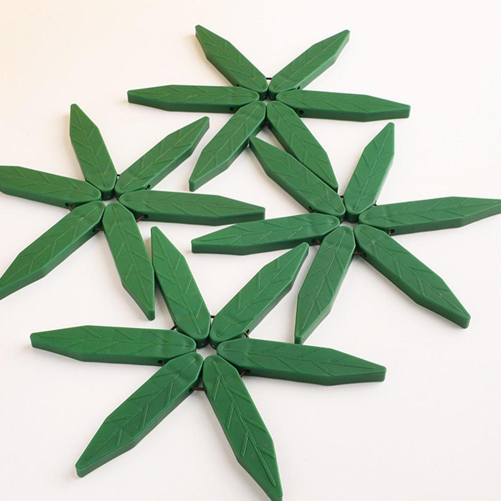 Christmas Tree Insulation Mat PVC Christmas Tree Trivet Non-Slip Heat Resistant Coasters For Hot Dishes Bowl Pot Teapot Drinks