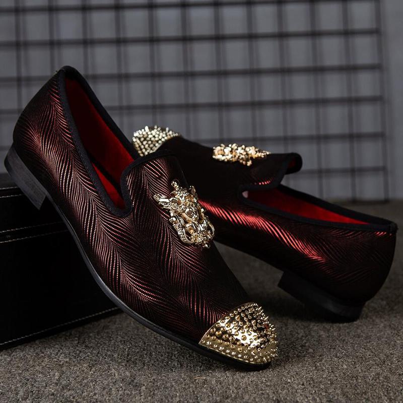 Mode Neue einfüßige personalisierte maßgefertigte Business-Fransen-Atmungsaktive Bohnenschuhe und matte britische lässige Hochzeitslederschuhe A25