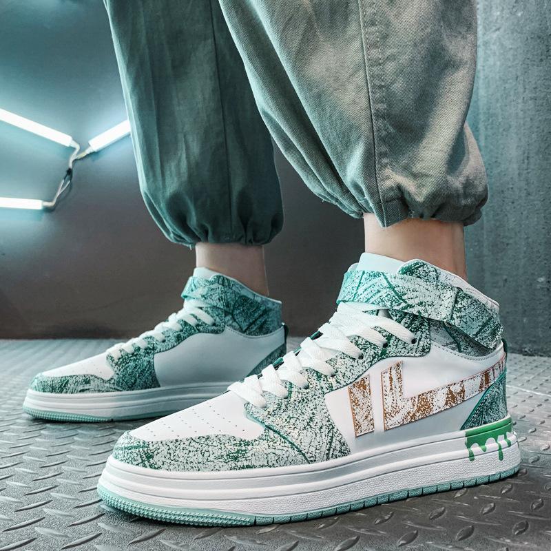 

2021 осень и зима новая мужская обувь высокие кеды студенческая обувь повседневная спортивная обувь мужская большой размер 47