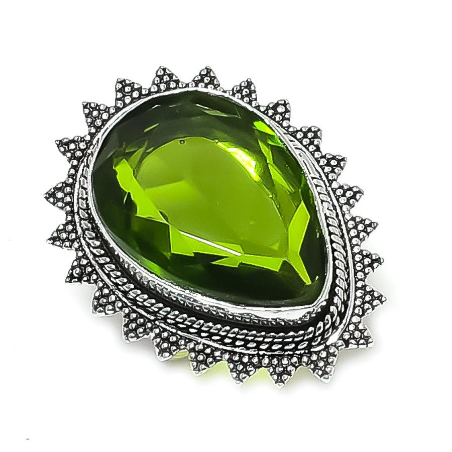 

Peridot Gemstone Handmade 925 Sterling Silver Jewelry Ring Size 8 k3r59