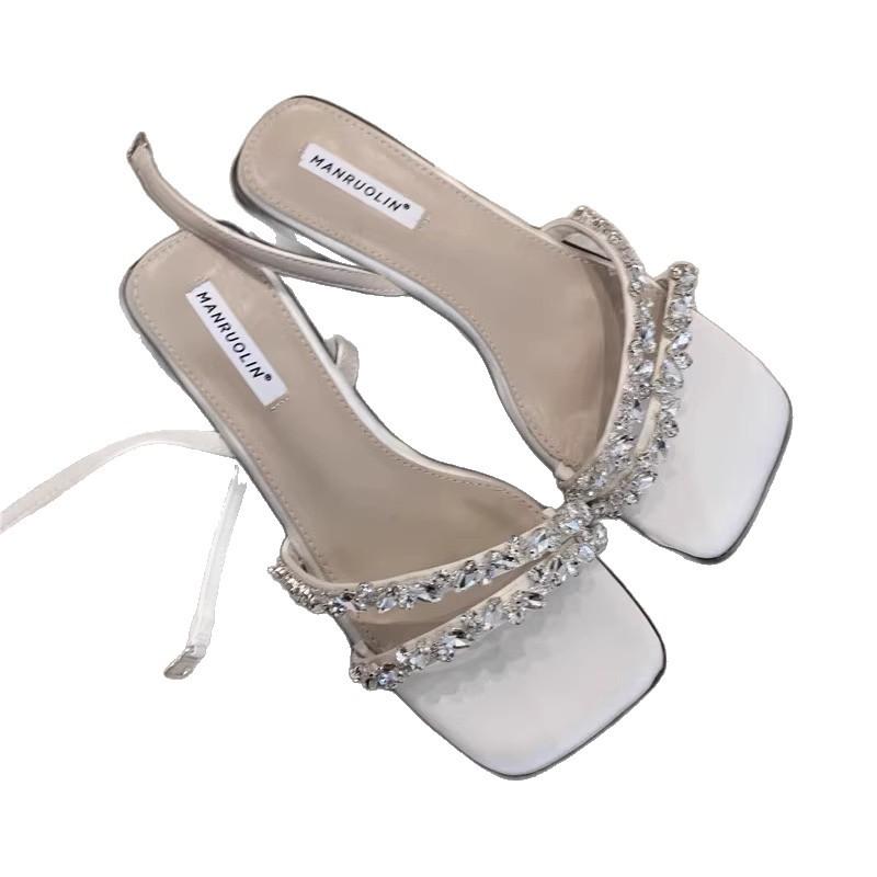 Soft fairy sandals female 2025 summer French temperament socialite rhinestone open toe thick heel Roman sandals