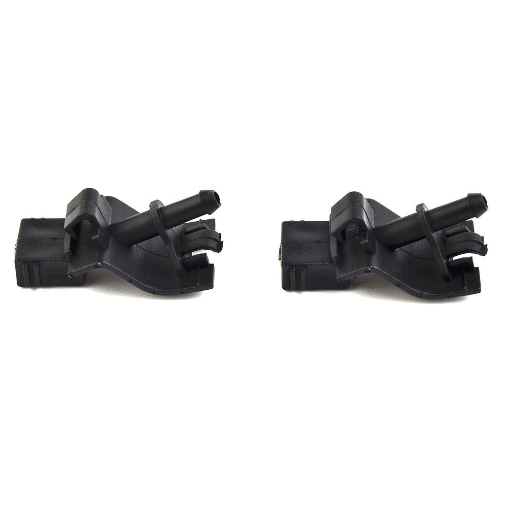 Front Wiper Nozzle Jet Plastic Replacement Spray Water