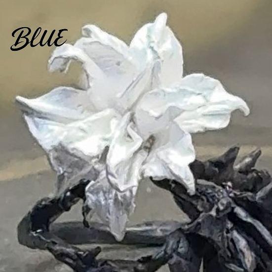 Flower Shape Ring Women Black And White Contrast Color Stramonium
