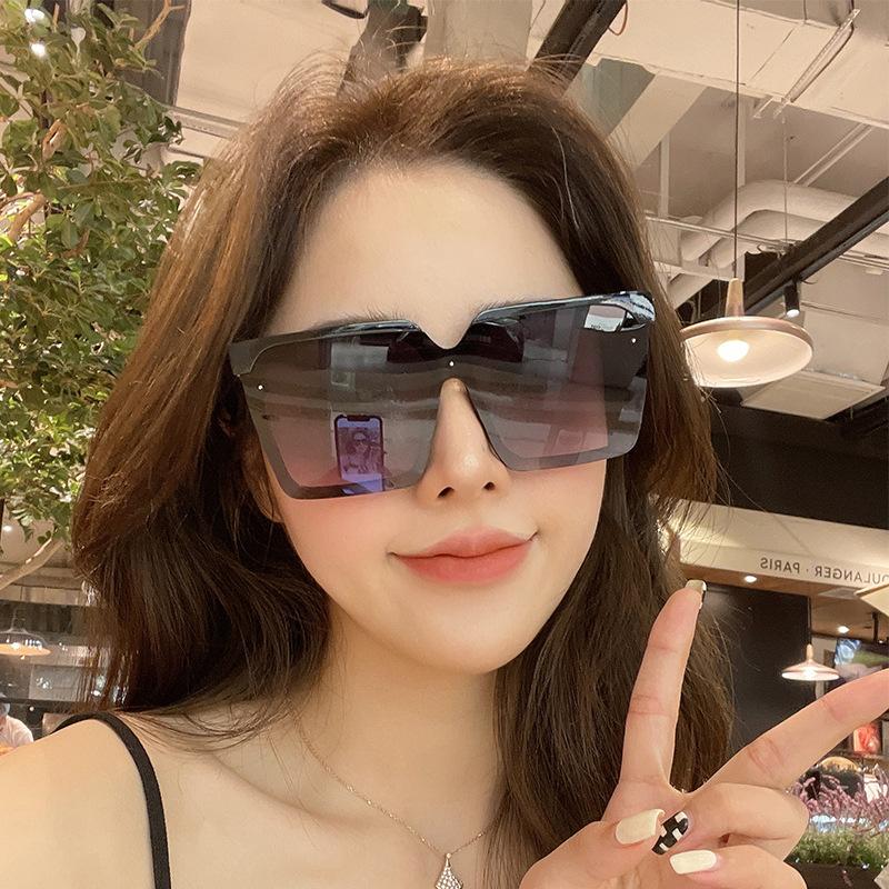 Large Frame Square Sun Glasses Women Men Gradient Fashion Sunglasses Daily Leisure Travel Female Male Eyeglasses