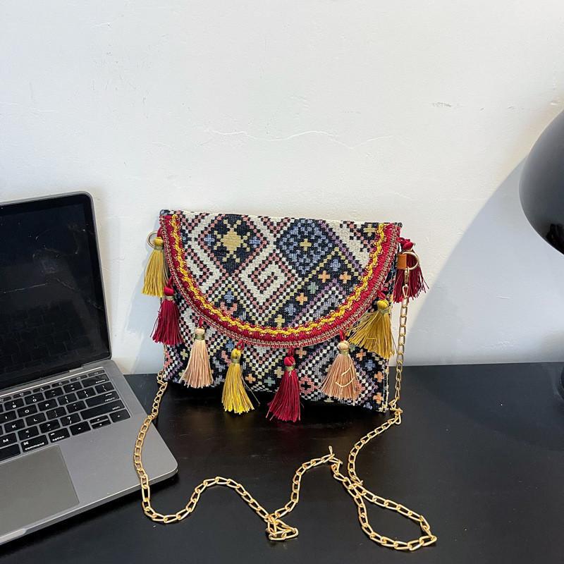 Stylish Colorblock Ethnic Fringe Envelope Bag For Women In Trendy Summer Fashion