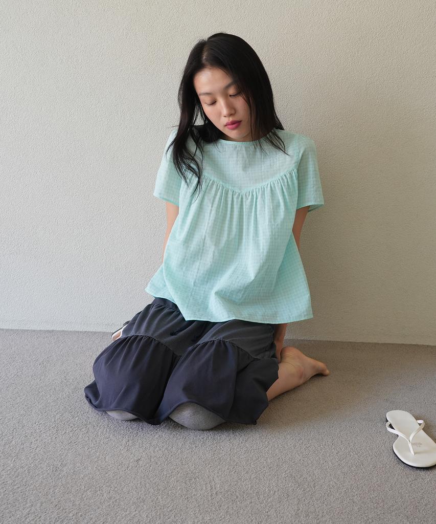 NAATS Check Shirring Half Blouse, Mint
