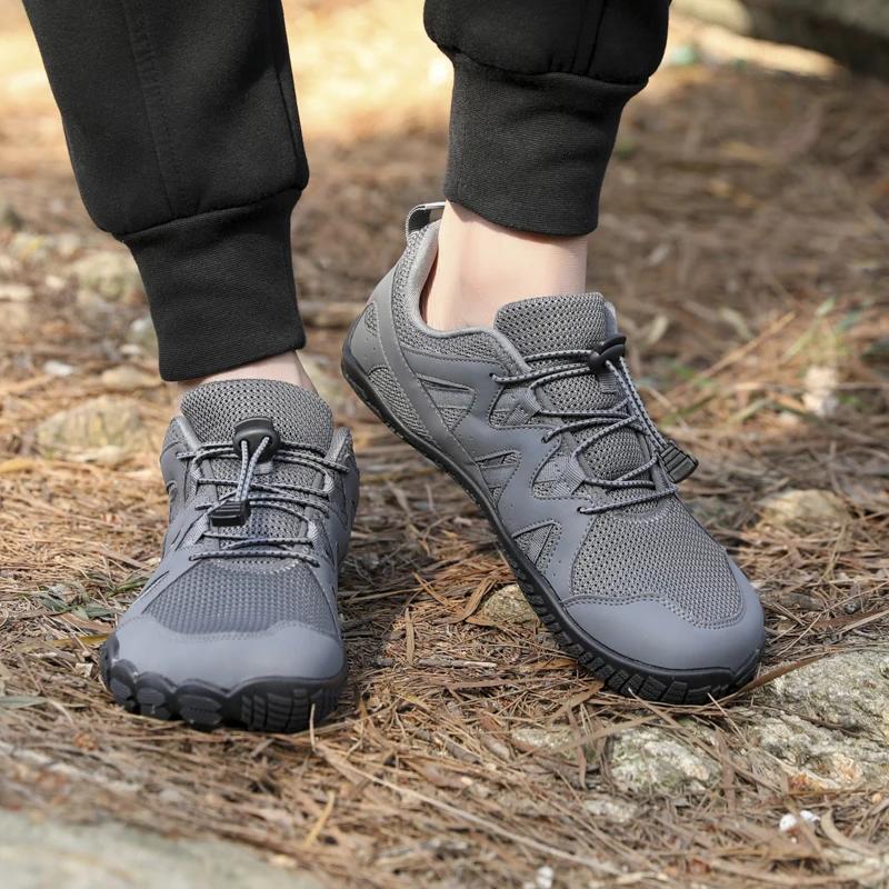New Men's and Women's Hiking Shoes Outdoor Breathable Soft Soled Hiking Shoes Bicycle Shoes Couple Hiking