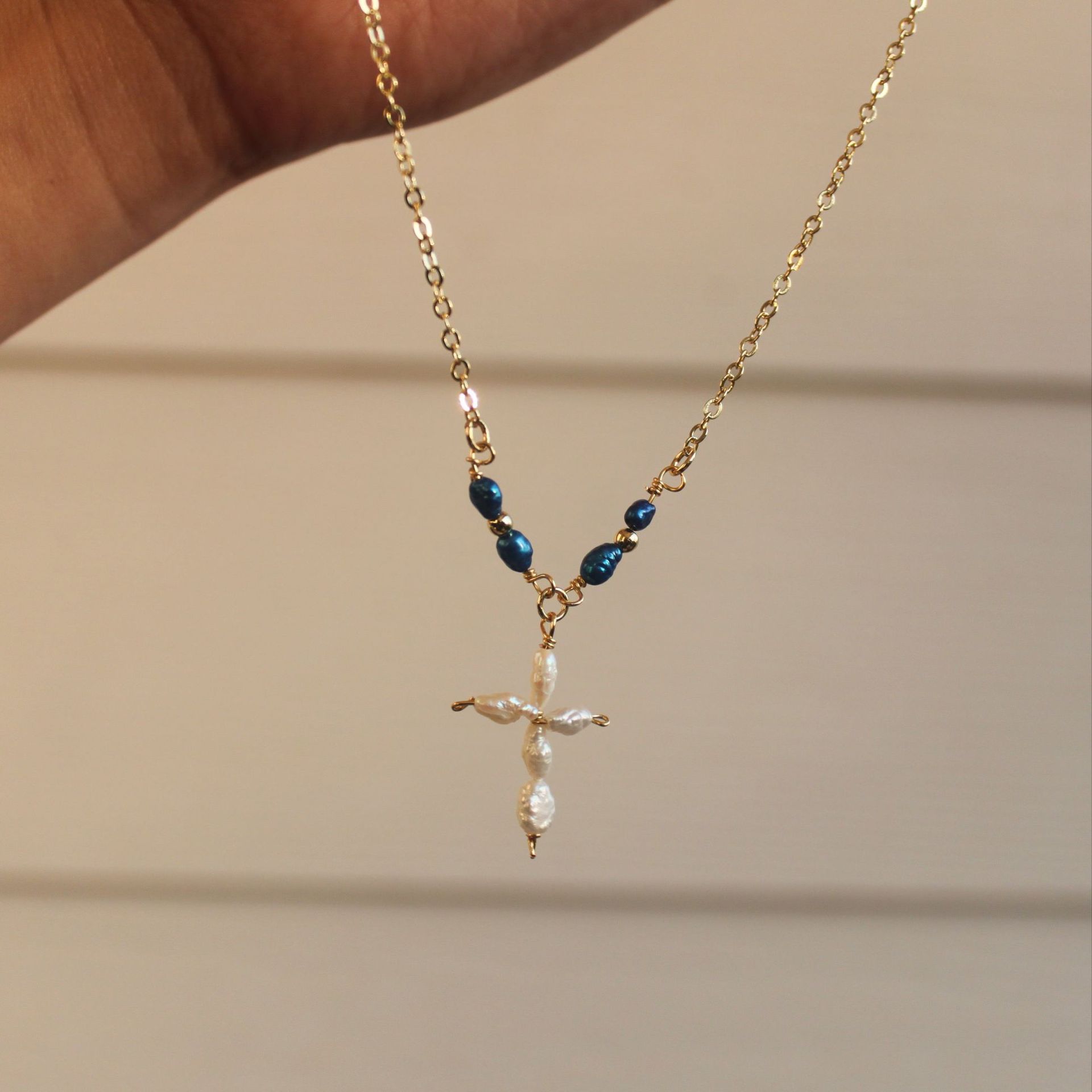 Gold Stainless Steel Chain Pearl Cross Pendant Necklace Exquisite Niche Style Daily Wear Fashion