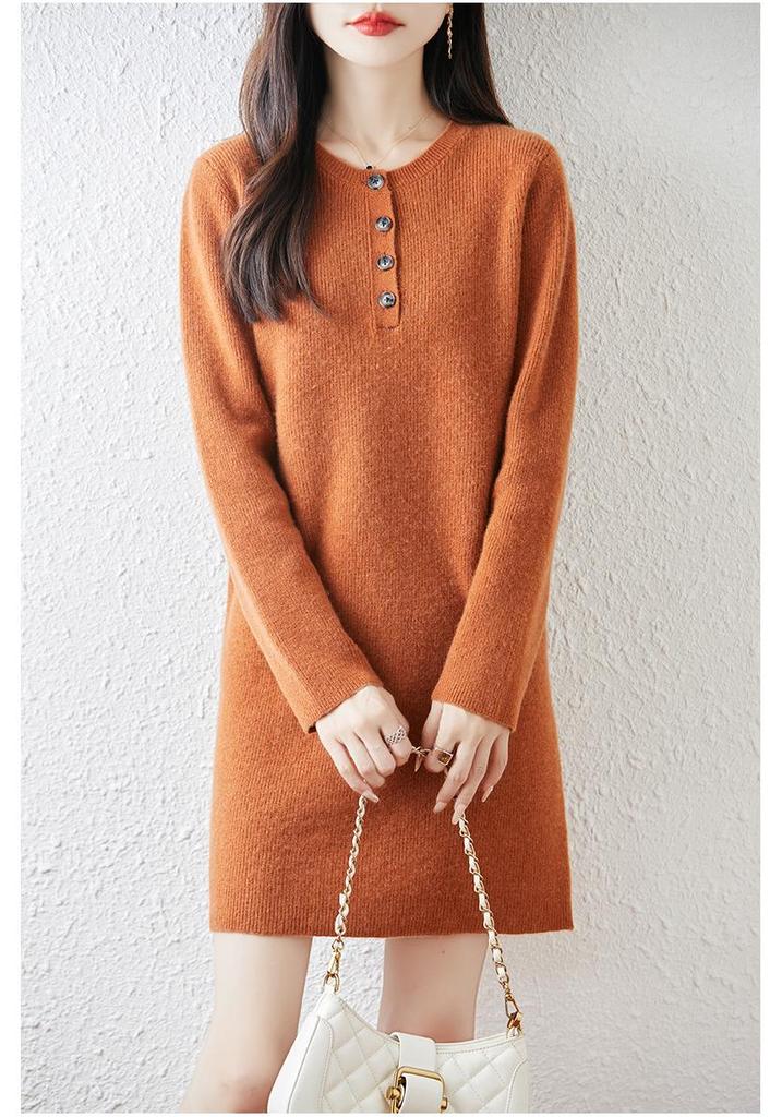 2025 Autumn/Winter Women's Plus Size Loose Wool Dress with Buttons and Inner Layer Short Skirt