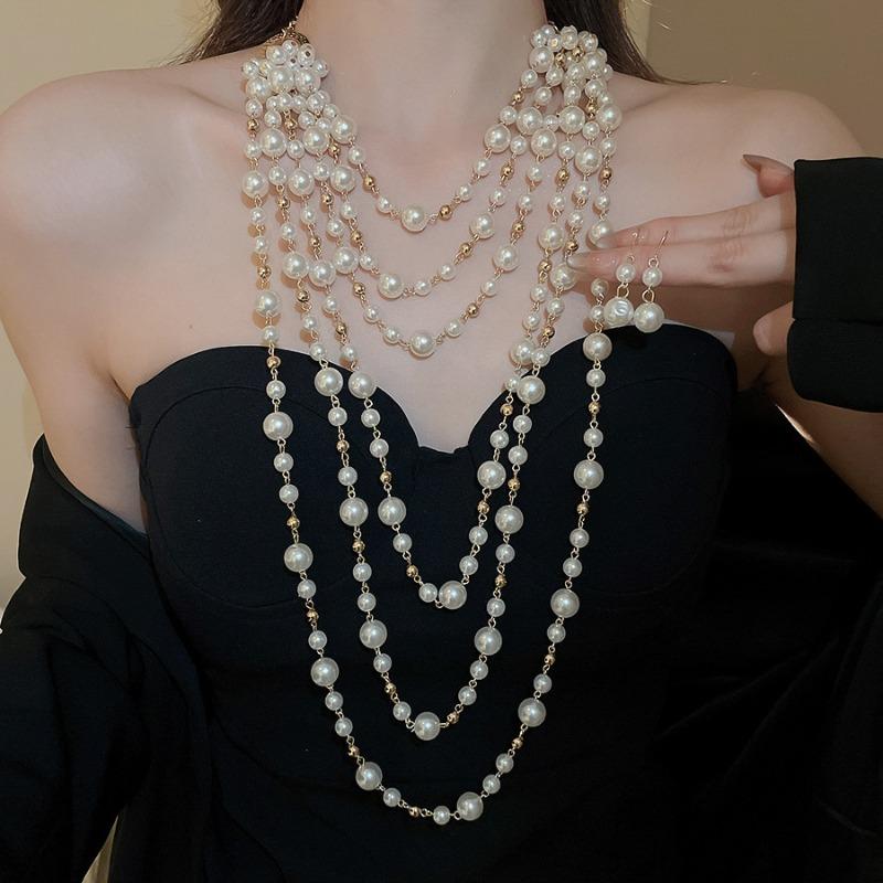 French Geometric Round Pearl Beaded Necklace Fashion Simple Court Style Necklace Light Luxury Premium Sweater Chain Women