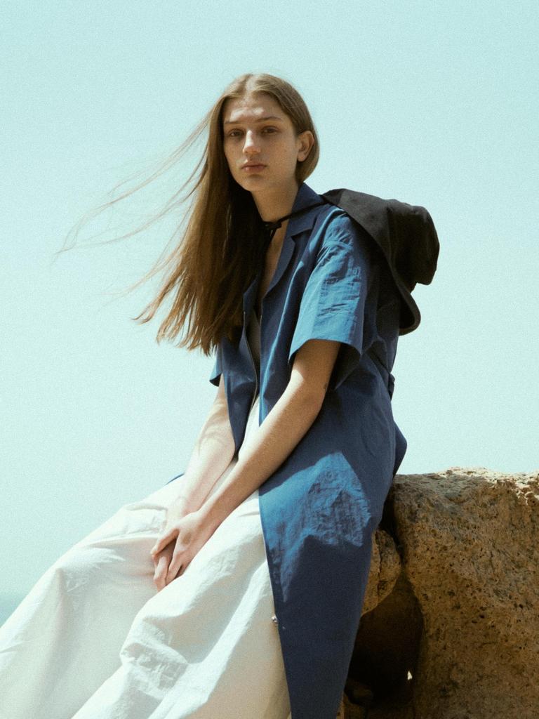 Maensyeonhem Collared Zip-Up Dress_Blue