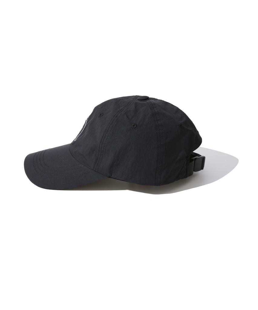 Haebeuopeudyuti H Logo 6-Panel Cap (Black)