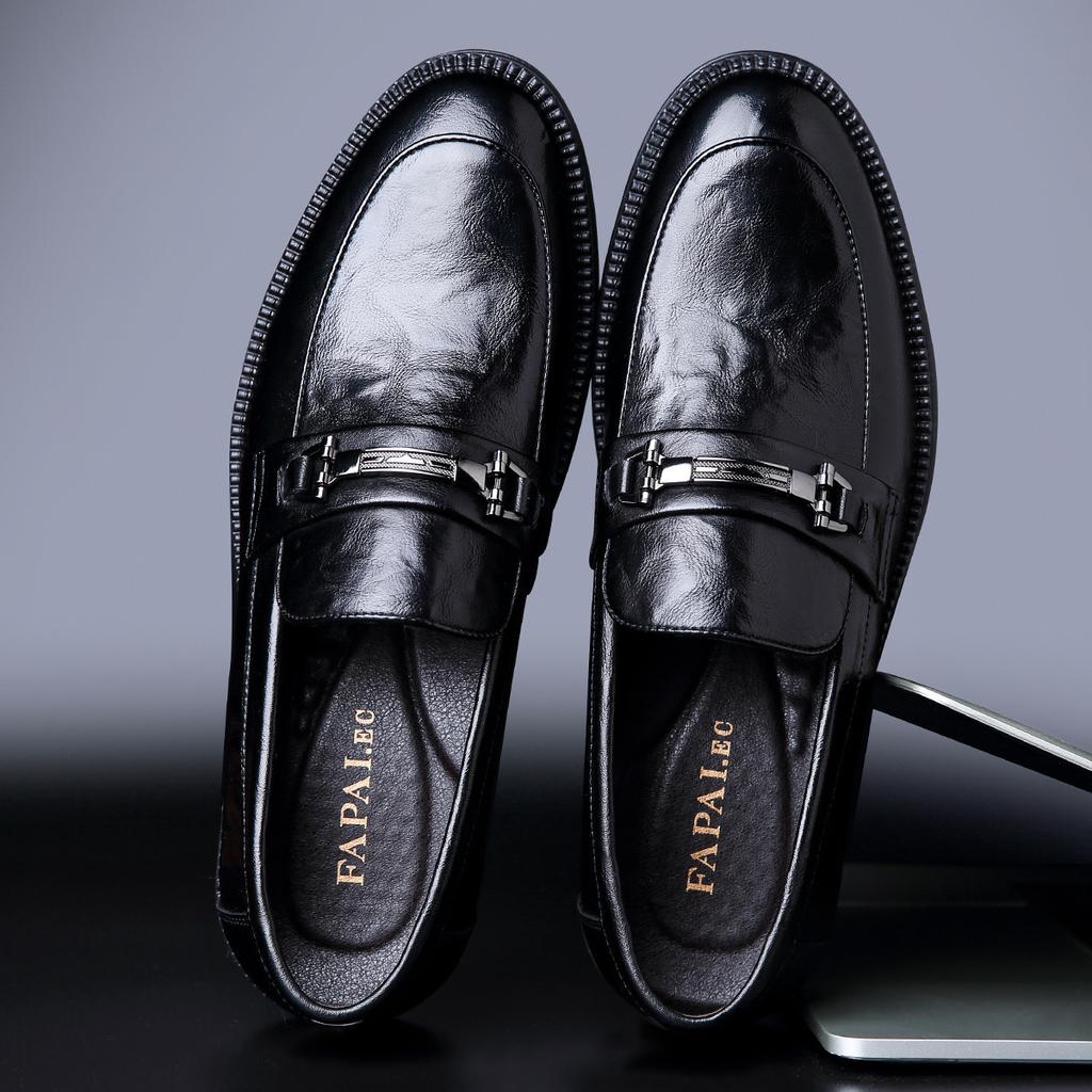 2025 Leather Shoes Men's Dress Business One Pedal Loafers Lazy Feet British Casual Leather Shoes Black Wedding