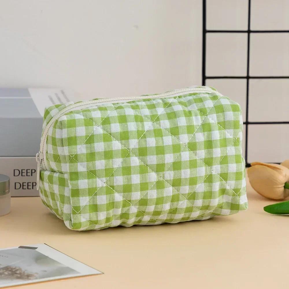 1PC Small Makeup Zipper Bags for Girl Mini Square Cosmetic Bag Women Portable Earphone Lipstick Sanitary Napkins Storage Pouch