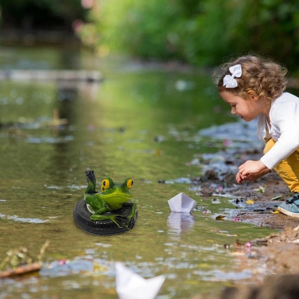 Waterproof Frog Sculpture Resin Material Floating Frog Ornament Decorative Frog Statue Fish Tank