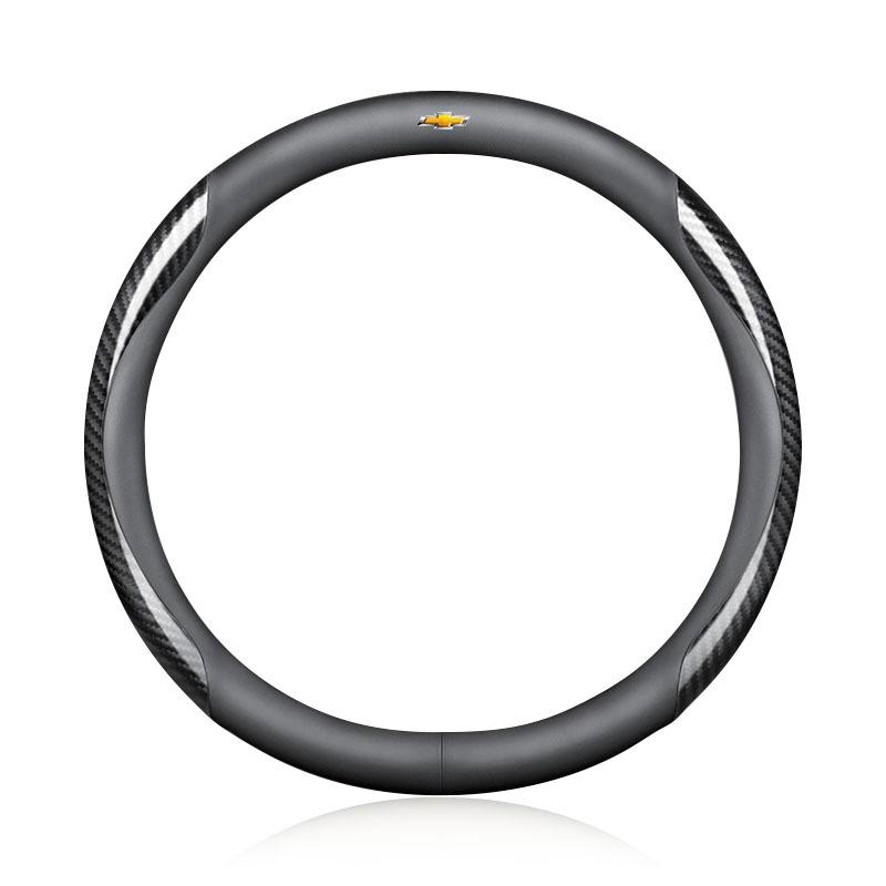 Deri Karbon Fiber Araba Direksiyon Simidi Kılıfı Araba Aksesuarları Chevrolet Cruze Equinox Captiva Trax Malibu Tahoe Impala Sonic İçin