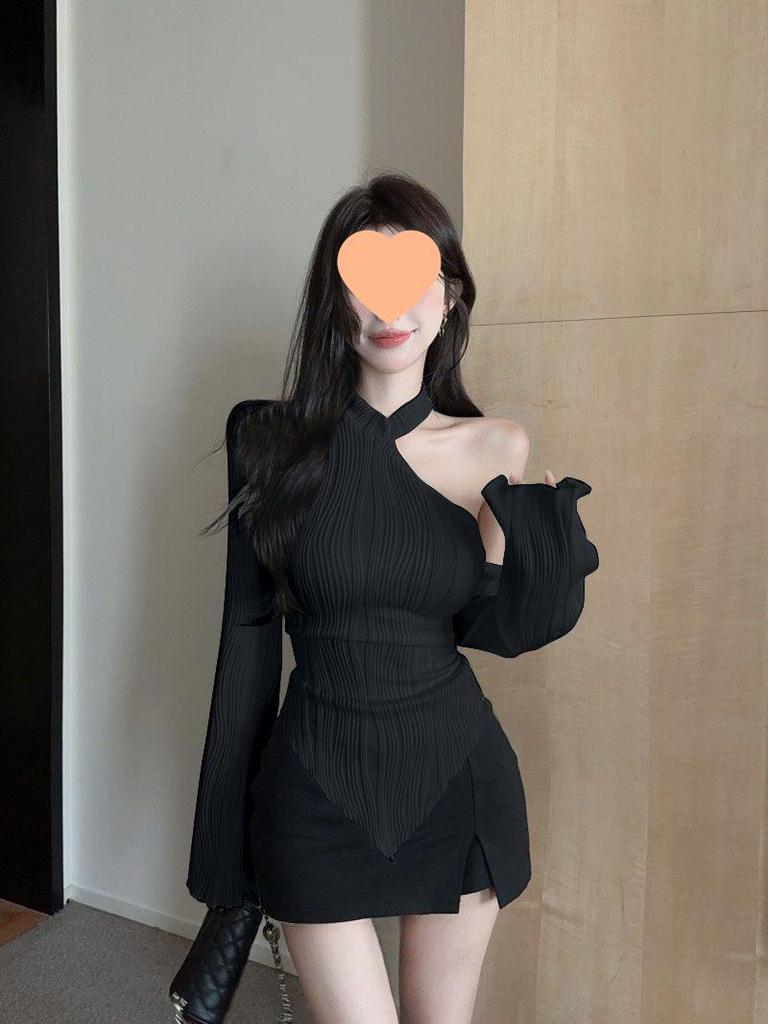 Autumn/Winter Spicy Off-Shoulder Halter Long Sleeve T-shirt for Women