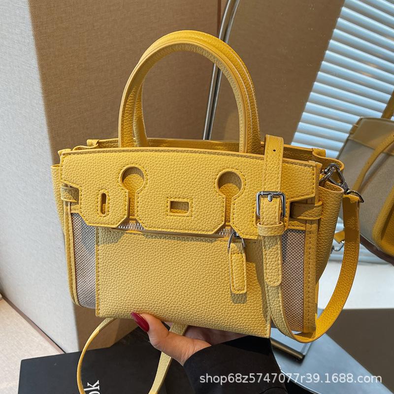 High Sense Fashion Portable Kelly Bag Women 2025 New Simple Retro Messenger Bag Niche Design Commuter Bag