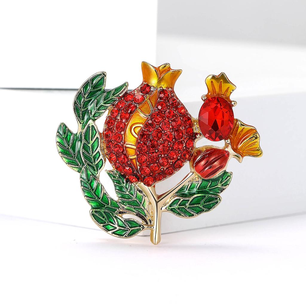 Luxury Rhinestone Pomegranate Brooches for Women Unisex Enamel Fruit Pins Office Party Friend Fashion Gifts Jewelry Accessories
