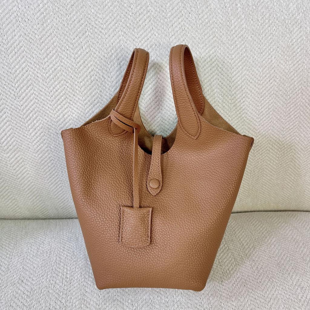 2025 Nou Strat superior TC Piele de vacă Geantă găleată cu apă Geantă cu coș de legume Capacitate mare Geantă de mână casual cu un singur umăr Geantă de mână pentru femei Trend