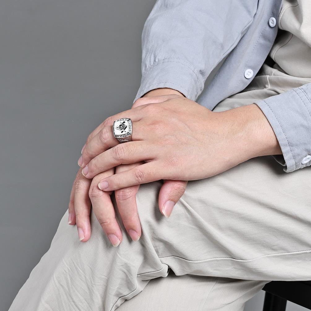 European and American Retro Hip Hop Titanium Steel Ring Mens Personality Domineering