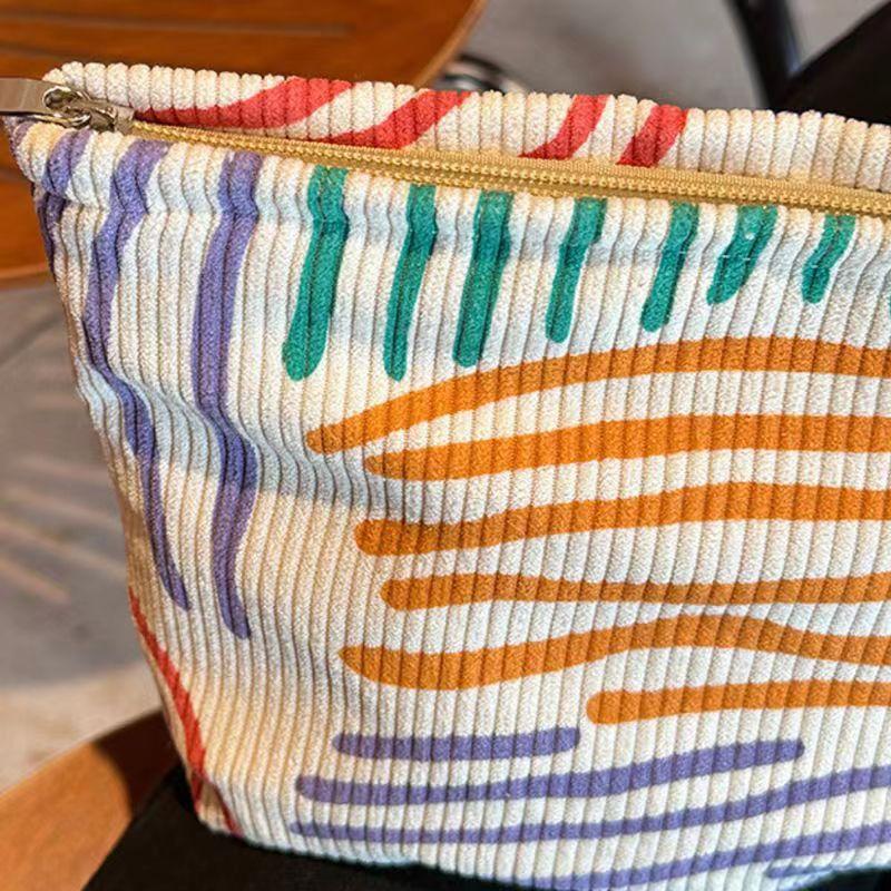 Colorful Corduroy Makeup Bag Women's Cosmetic Pouch Travel Toiletry Bags Aesthetic Makeup Pouch Multi-Functional Pouch