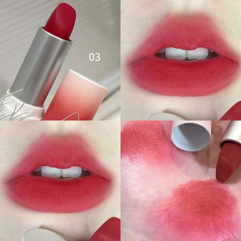 The God of Autumn and Winter Vibes! Low-Foam Matte Lipstick In Tea Brown Color That Enhances Complexion, Is Waterproof and Long-Lasting