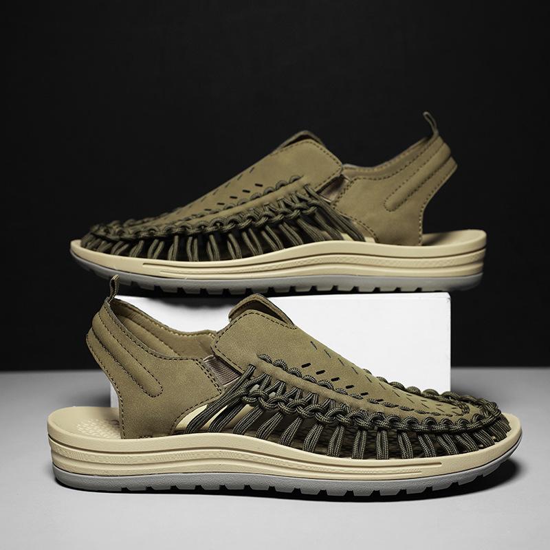 Sandals men's 2026 hollow breathable beach shoes men's woven personalized soft sole one-pedal men's shoes