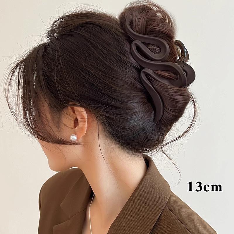 Korean Style Internet Famous Women's Shark Hair Clips – New Collection
