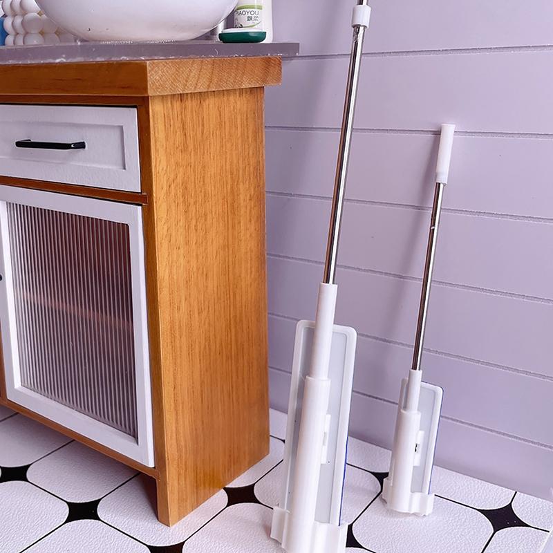 1:12 Dollhouse Miniature Mop Mini Cleaning Tool Furniture Decor Toy Kids Pretend Play Toys Doll House Accessories