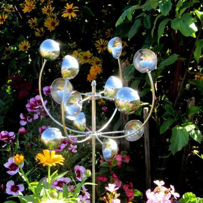 Wind Spinner Iron Art 3D Metal Windmill Kinetic Sculpture Garden Decoration Home Decor